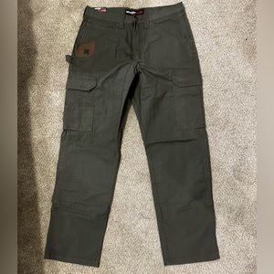 Men’s Wrangler ranger pant. BRAND NEW